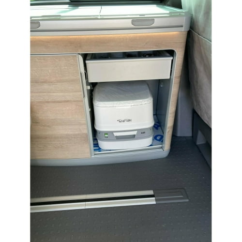 Porta Potti Qube 335
